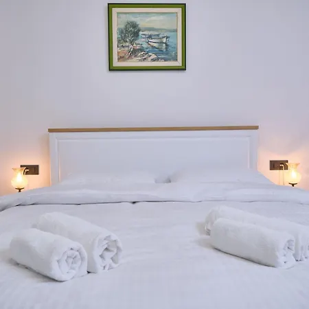 Fuer 4 Personen Ca- 80 M² In Split- Dalmatien - Gespanschaft Split-dalmatien By Interhome * Split