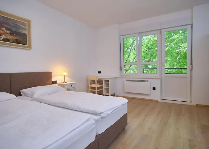 Fuer 4 Personen Ca- 80 M² In Split- Dalmatien - Gespanschaft Split-dalmatien By Interhome *