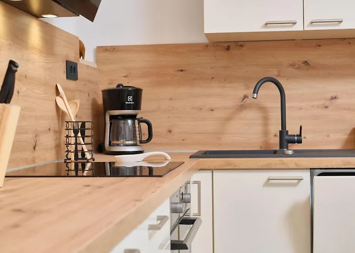 Fuer 4 Personen Ca- 80 M² In Split- Dalmatien - Gespanschaft Split-dalmatien By Interhome Appartement *