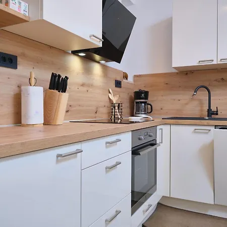 Fuer 4 Personen Ca- 80 M² In Split- Dalmatien - Gespanschaft Split-dalmatien By Interhome Апартаменты *